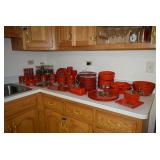 Wachterback Red Christmas Dish Set 