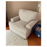 Accent chair 