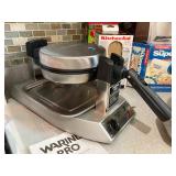 Waring pro belgian waffle maker
