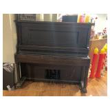 Antique Piano 
