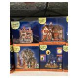 Pumpkin Hollow Lighted Villages