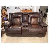 Leather recliner loveseat 