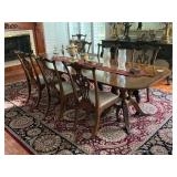 Dining Room Table with 8 chairs 