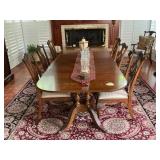 Dining Room Table with 8 chairs 