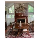 Dining Room Table with 8 chairs 