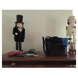 nutcrackers and cars