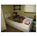 mattress and blankets 