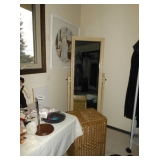 floor length mirror 