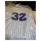 signed jersey 
