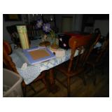 dinette table and chairs 