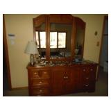 dresser with mirror 