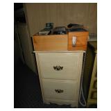 chest of drawers 