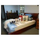 sleigh bed