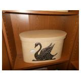 wood swan container 