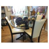 glass table with 4 chairs 