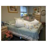 pillows and comforters 