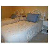 matching twin headboards and bed sets 