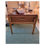 Lane End Table