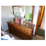dresser with mirror 