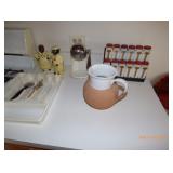 salty & peppa and kitchen items