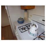 tea kettle