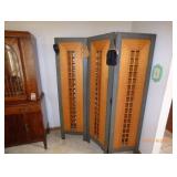 room divider