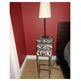 nesting tables and lamp 