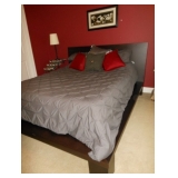 headboard and mattress 