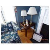 end table and lamps 