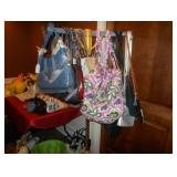 purses 