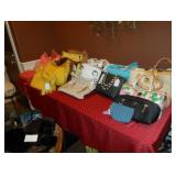 purses 