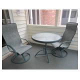 patio table and chairs 