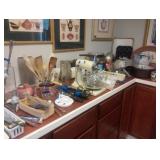 kitchen utensils 