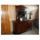 dresser with mirror 