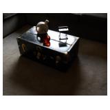 vintage trunk 