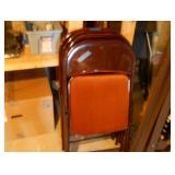 folding chairs 