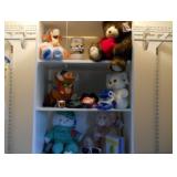 stuffed animal 