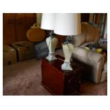 end table and lamps 