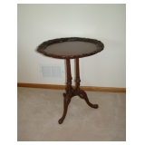 round side table 