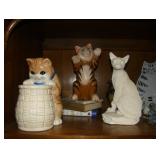 cat figurines 