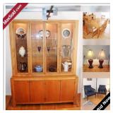 Arlington Moving Online Auction - Clarendon Boulevard