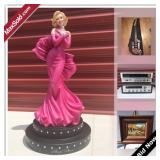 Lindenhurst Downsizing Online Auction - West Hoffman Avenue