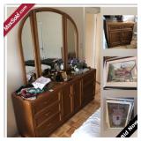 Glendale Downsizing Online Auction - 87 Street
