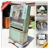Orlando Downsizing Online Auction - Watervista Drive