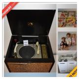 Seattle Estate Sale Online Auction - 33rd Avenue South