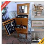 Gloucester Estate Sale Online Auction - Fremont Street