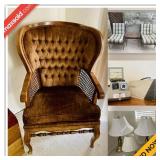 Santa Clarita Moving Online Auction - Avenue Of The Oaks