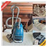 Denver Estate Sale Online Auction - W Ellsworth Avenue