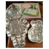 Wilton Cake Molds