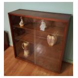 Heritage Henredon Curio / Bookcase